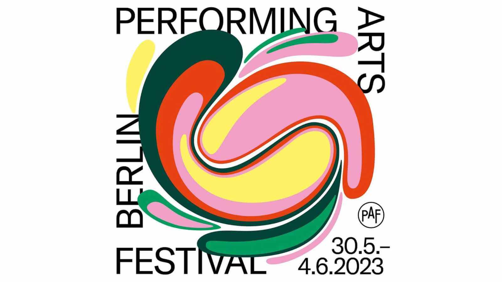 Logo des Performing Arts Festival. Farbiger Klecks und das Datum 30.5.-4.6.2023